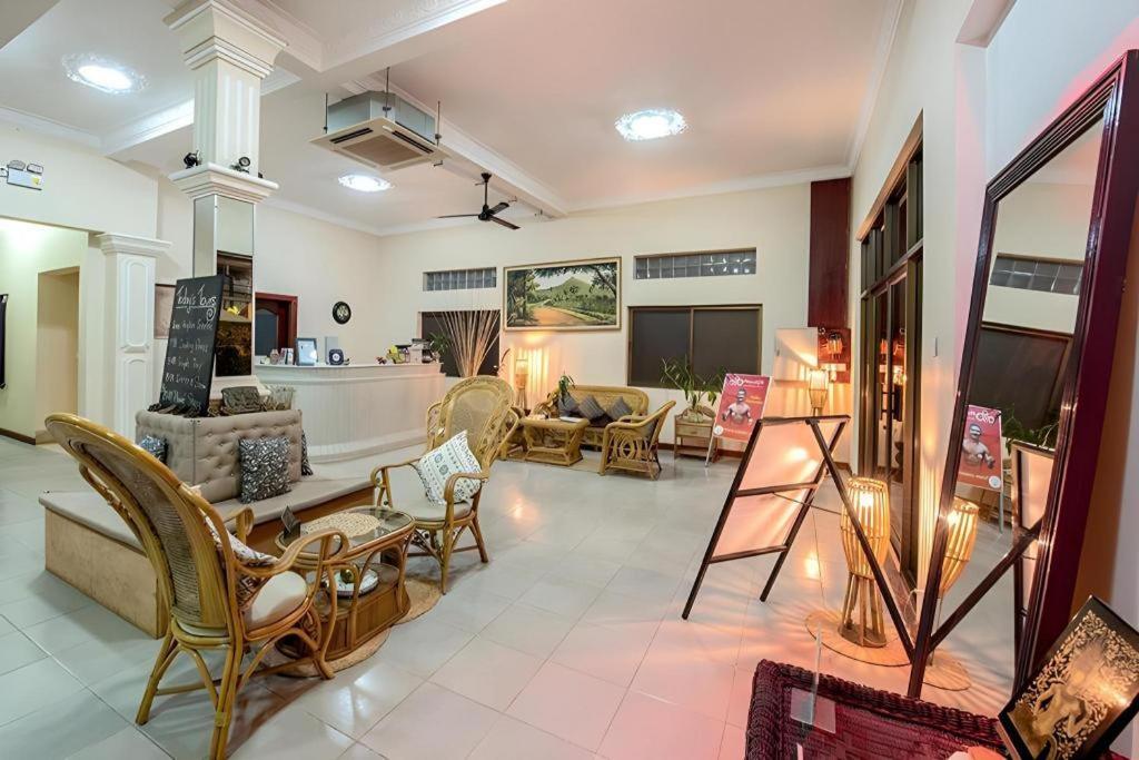 Lemongrass & Ginger Hotel Siem Reap Exterior photo